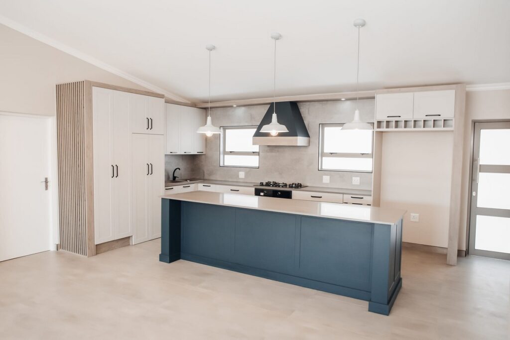 Adding Bold Colours to Your Kitchen