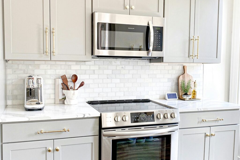 The Complete Guide to Measuring Cabinet Doors
